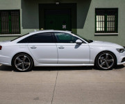 Audi A6 3.0 TDI 160kW quattro S tronic, Strešné okno, S-line