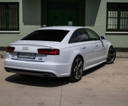 Audi A6 3.0 TDI 160kW quattro S tronic, Strešné okno, S-line