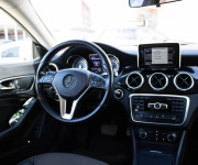 Mercedes-Benz CLA Kupé 200 URBAN A/T