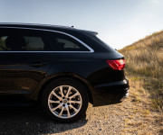 Audi A4 Avant 40 2.0 TDI quattro S tronic