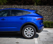 Jaguar E-Pace 2.0 I4 180k S AWD A/T, Slovenské, 360°, Virtual Cockpit, čierny strop