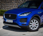 Jaguar E-Pace 2.0 I4 180k S AWD A/T, Slovenské, 360°, Virtual Cockpit, čierny strop