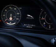 Jaguar E-Pace 2.0 I4 180k S AWD A/T, Slovenské, 360°, Virtual Cockpit, čierny strop