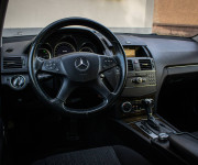 Mercedes-Benz C trieda Sedan 220 CDI Automat, bez hrdze, pôvodný lak
