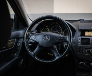 Mercedes-Benz C trieda Sedan 220 CDI Automat, bez hrdze, pôvodný lak