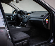 Mercedes-Benz C trieda Sedan 220 CDI Automat, bez hrdze, pôvodný lak