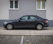 Mercedes-Benz C trieda Sedan 220 CDI Automat, bez hrdze, pôvodný lak