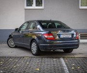 Mercedes-Benz C trieda Sedan 220 CDI Automat, bez hrdze, pôvodný lak