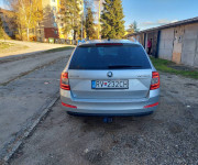 Škoda Octavia Combi 1.6 TDI Elegance DSG