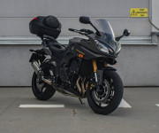 Yamaha Fazer 8