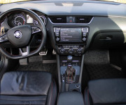 Škoda Octavia Combi 2.0 TDI DPF RS DSG
