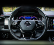 Škoda Kodiaq RS 2.0 TSI 4x4 DSG, 1. majiteľ, slovenské, nelakované, el.ťažné, záruka