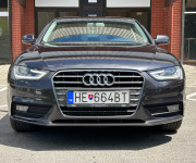 Audi A4 Limuzína
