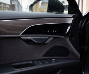Audi A8 60 TFSI-e V6 a plug-in hybrid quattro tiptronic, nelakované, masáž, pano,webasto