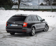 Škoda Superb Combi FL. 2.0 TDI 125 kW L&K DSG 4x4, bez poistnej udalosti, pravidelný servis