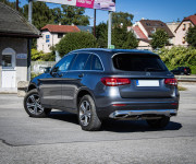 Mercedes-Benz GLC SUV 350e 4Matic Plug-in-Hybrid, AMG Alcantara interiér, Navi, Mŕtve uhly, Ťaž