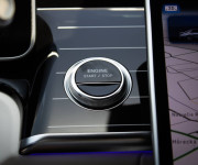 Mercedes-Benz S trieda Sedan 580e L 4MATIC Manufaktur, Slovenské, Nelakované, V záruke, Pano, D