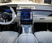 Mercedes-Benz S trieda Sedan 580e L 4MATIC Manufaktur, Slovenské, Nelakované, V záruke, Pano, D