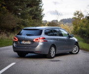 Peugeot 308 Break/SW SW 1.5 BlueHDi 130k Style, Slovenské, 2. Majiteľ, Nový olej v prevodovke,