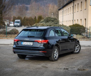 Audi A4 Avant 2.0 TDI Stronic, ACC, el. ťažné, lane asist, navi