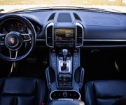 Porsche Cayenne II 3.0 Diesel V6 Tiptronic, Facelift, Pano, LCD, pekný stav, 1. majiteľ
