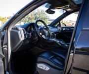 Porsche Cayenne II 3.0 Diesel V6 Tiptronic, Facelift, Pano, LCD, pekný stav, 1. majiteľ