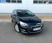 Opel Astra Caravan 1,4T manuál