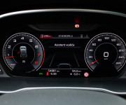 Audi Q3 35 1.5 TFSI S-line, 1. majiteľ, v záruke, Nelakované, Pano, Virtual, R20