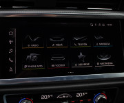 Audi Q3 35 1.5 TFSI S-line, 1. majiteľ, v záruke, Nelakované, Pano, Virtual, R20