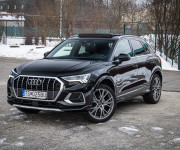 Audi Q3 35 1.5 TFSI S-line, 1. majiteľ, v záruke, Nelakované, Pano, Virtual, R20