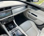 Jaguar XF 2.0 I4 250k Prestige Auto
