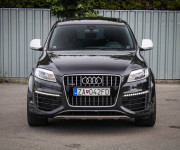 Audi Q7 4.2 TDI V8 Sline, po velkom servise, B&O, Pano, R21, ACC, vzduch