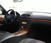 Mercedes-Benz E trieda Sedan 200 CDI Elegance A/T