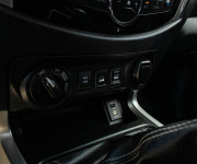 Nissan Navara DoubleCab dCi 190 Tekna