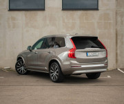 Volvo XC90 B5 (D) Plus Bright 8s AT AWD, 5miestne