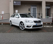 Škoda Octavia Combi 2.0 TFSI RS