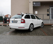 Škoda Octavia Combi 2.0 TFSI RS