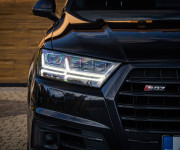 Audi SQ7 4.0 TDI V8 Quattro Tiptronic, Black Optik, Matrix LED, R22,Po veľkom servise