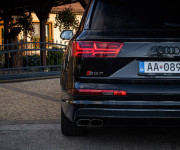 Audi SQ7 4.0 TDI V8 Quattro Tiptronic, Black Optik, Matrix LED, R22,Po veľkom servise