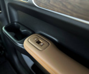 Hyundai Santa Fe PREMIUM 7S 4X4 1,6T-GDi HEV