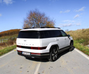 Hyundai Santa Fe PREMIUM 7S 4X4 1,6T-GDi HEV