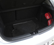 Kia Ceed 1.6 GDi, Silver, 99kw, MT6