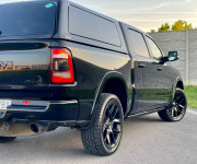 Dodge RAM Laramie 5,7 Hemi V8
