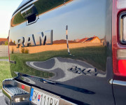 Dodge RAM Laramie 5,7 Hemi V8