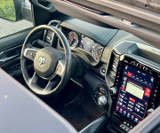 Dodge RAM Laramie 5,7 Hemi V8