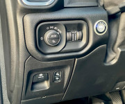 Dodge RAM Laramie 5,7 Hemi V8