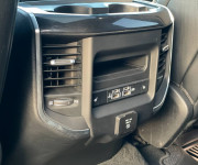 Dodge RAM Laramie 5,7 Hemi V8