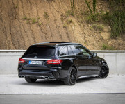 Mercedes-Benz C trieda Kombi C63s T AMG / PANO / DISTRONIC PLUS / HUD / 360° / DESIGNO INTERIÉR