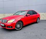 Mercedes-Benz C trieda Sedan
