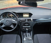Mercedes-Benz C trieda Sedan